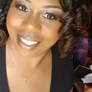 Meet your Posher, Yolanda